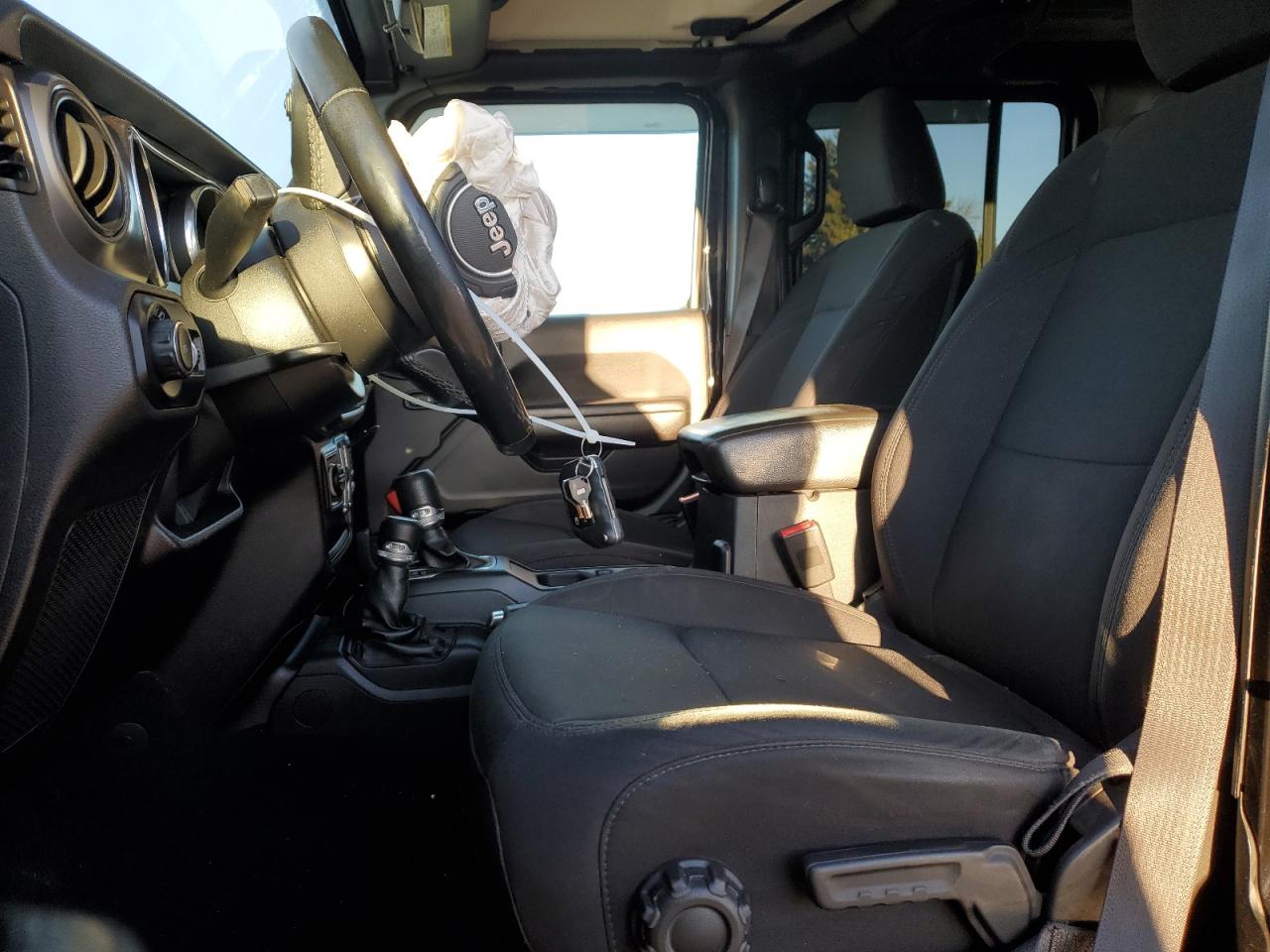 Jeep Wrangler Sport Image 5