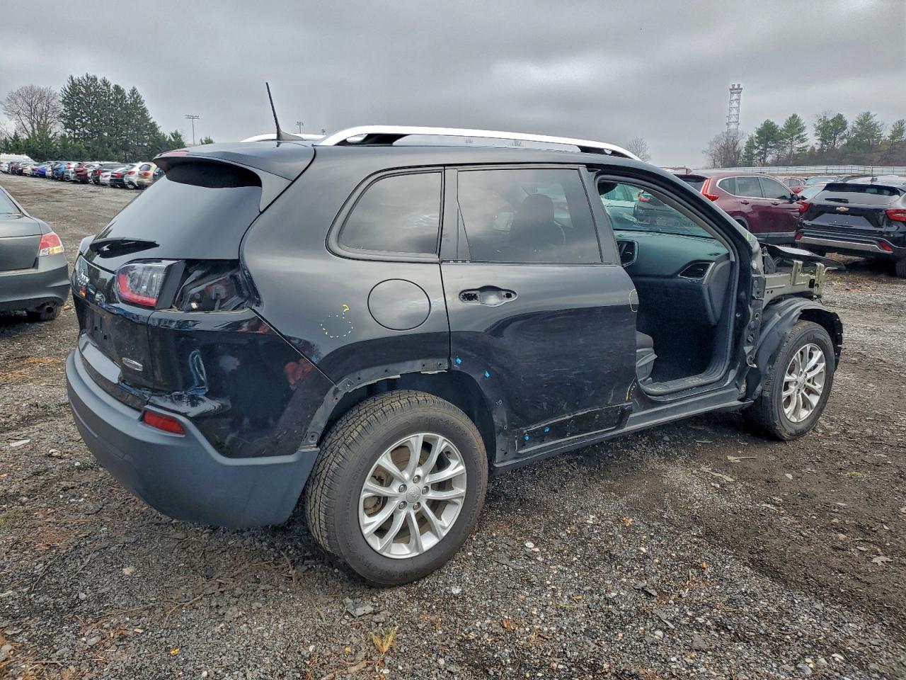 Jeep Grand Cherokee Latitude Image 7