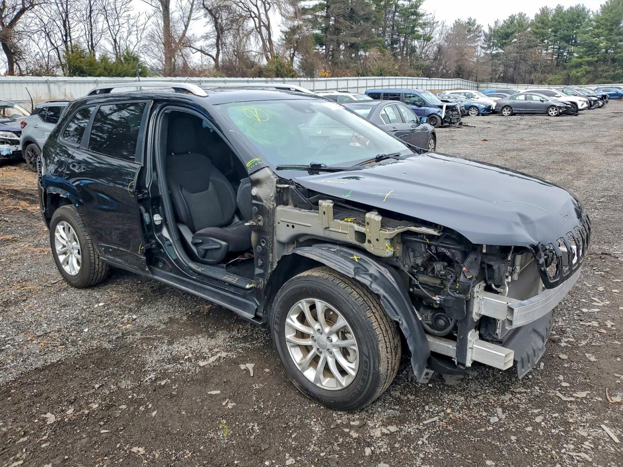 Jeep Grand Cherokee Latitude Image 6