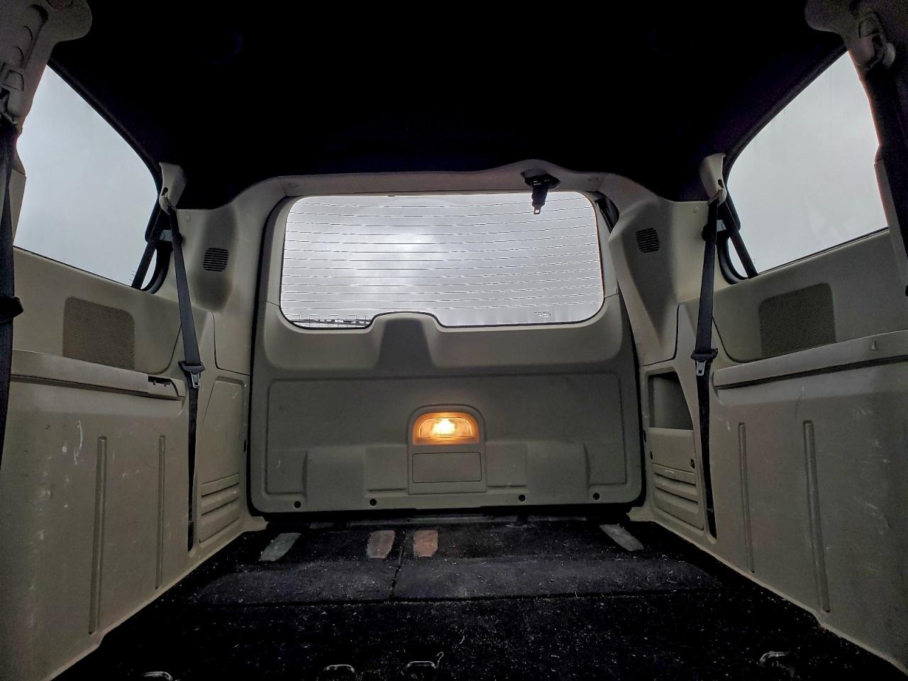 Dodge Caravan Sxt Image 12