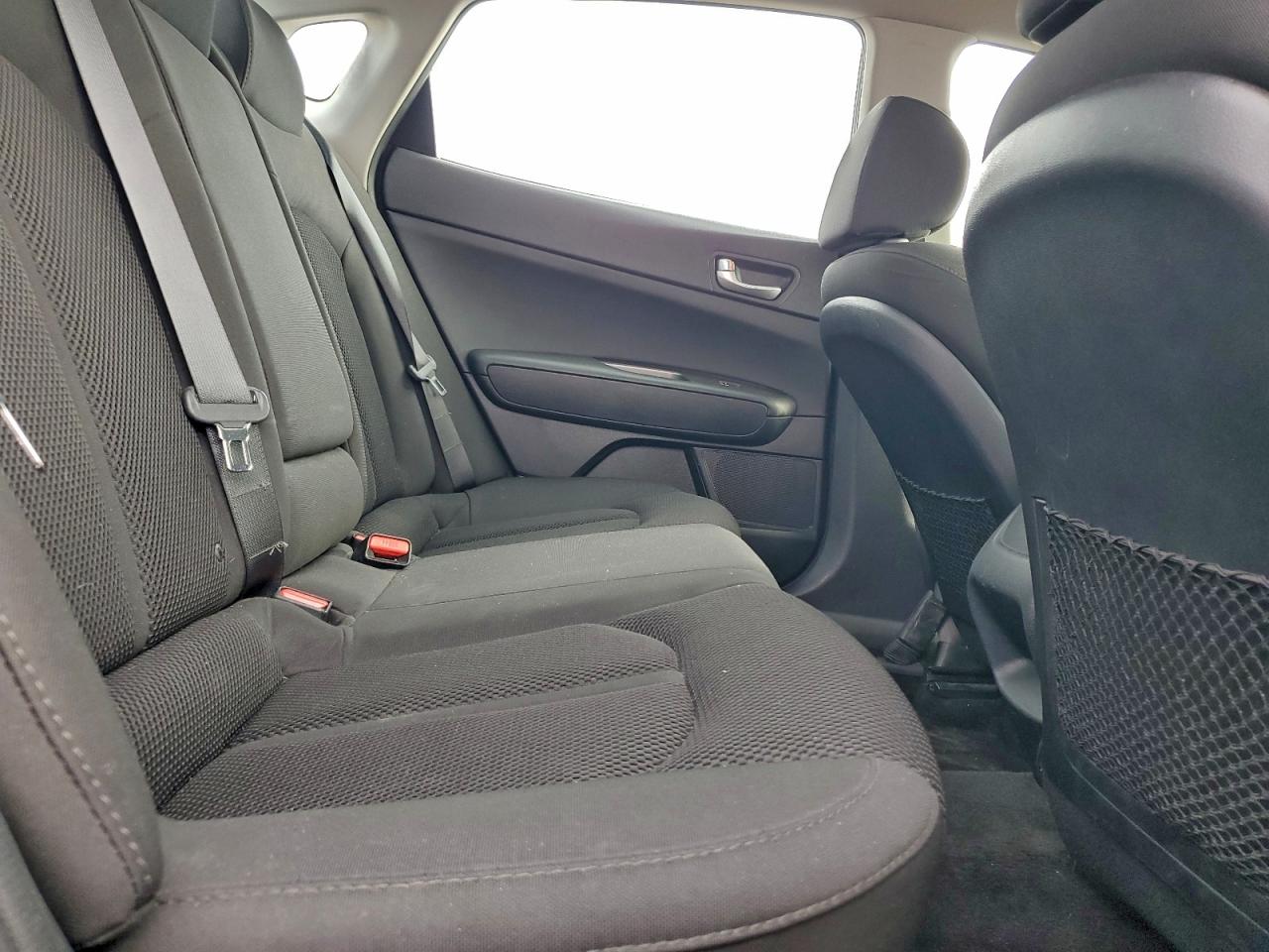 Kia Optima Lx Image 11