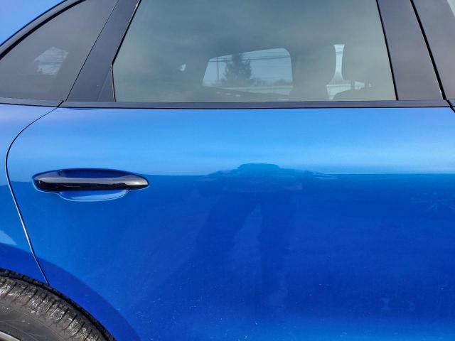 Porsche Macan Turbo Image 8