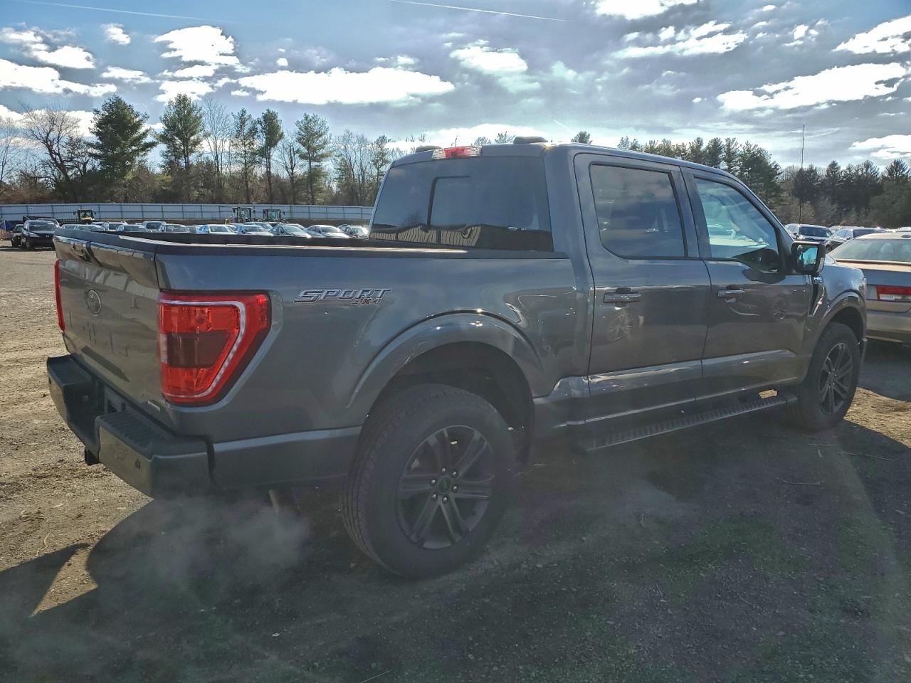 Ford F-150 Supercrew Image 8