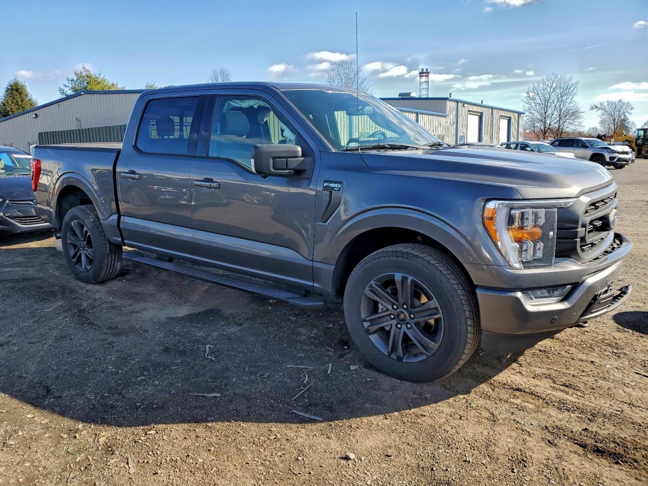 Ford F-150 Supercrew Image 3