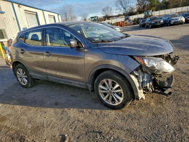 Nissan Rogue S Image 4