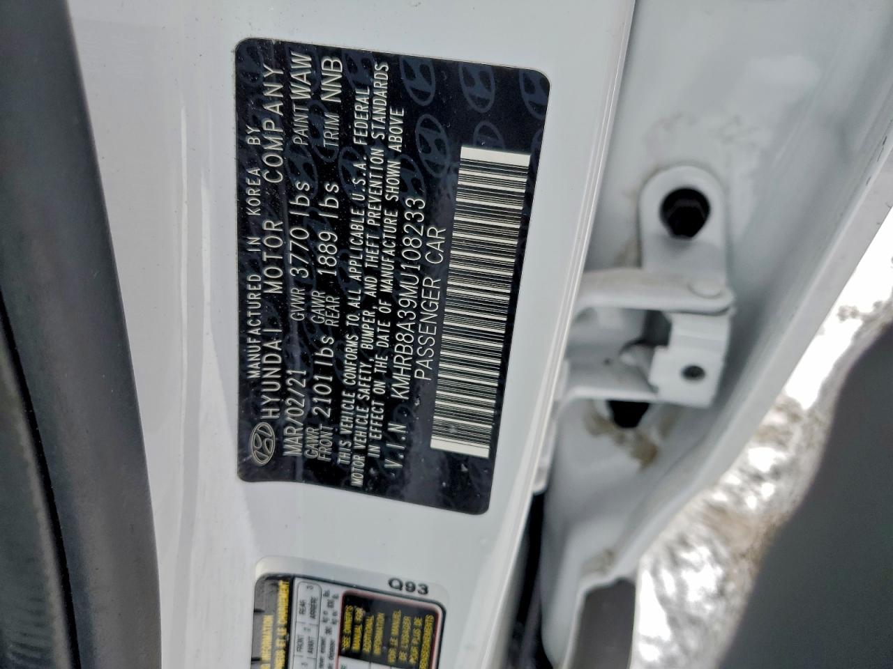 Hyundai VENUE Se Image 12