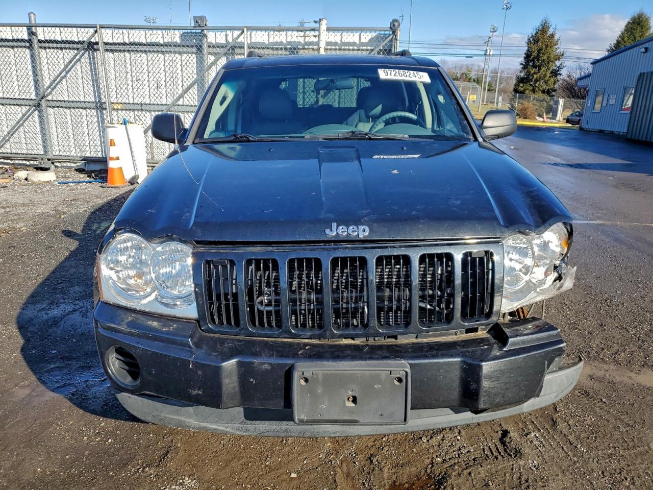Jeep Grand Cherokee Laredo Image 13