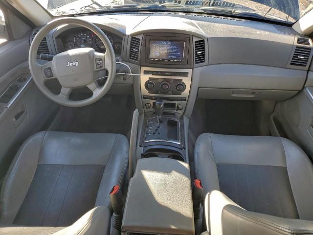 Jeep Grand Cherokee Laredo Image 9