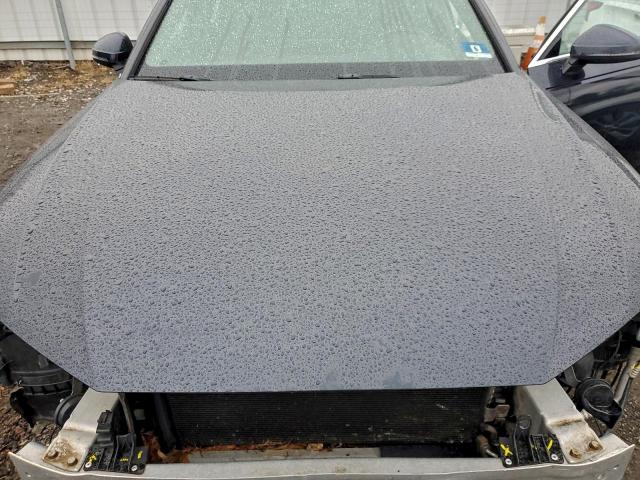 Audi A4 Premium Plus Image 12