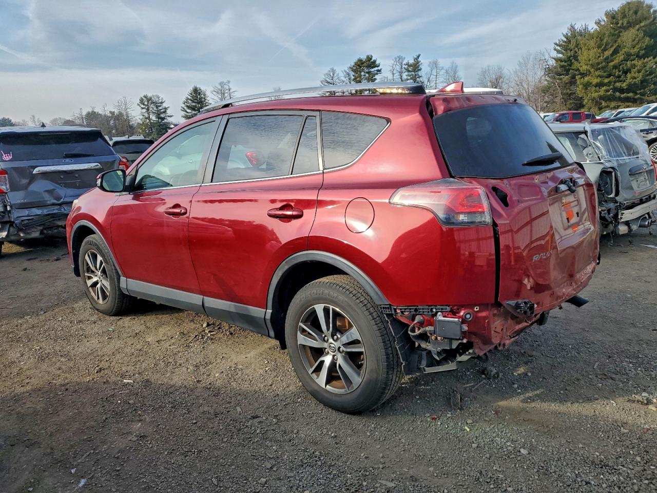 Toyota RAV4 Adventure Image 11