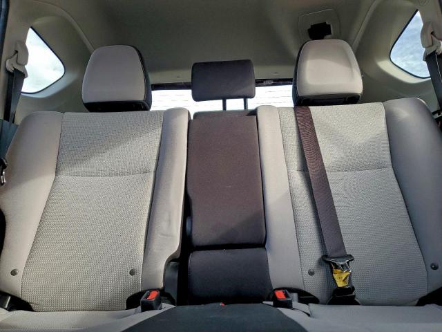 Toyota RAV4 Adventure Image 4