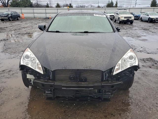 Hyundai Genesis 2.0t Image 2