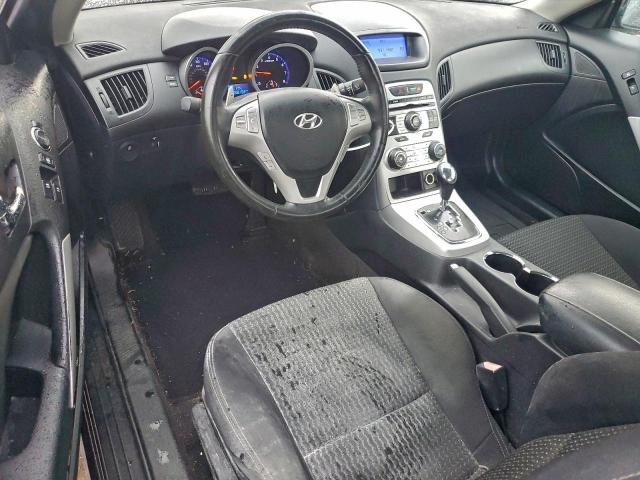 Hyundai Genesis 2.0t Image 10