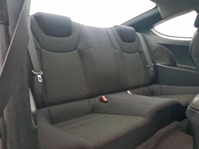 Hyundai Genesis 2.0t Image 9