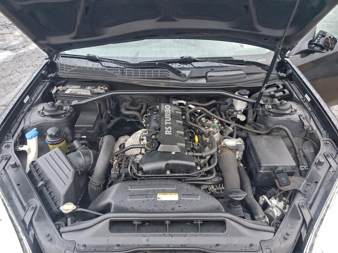 Hyundai Genesis 2.0t Image 12