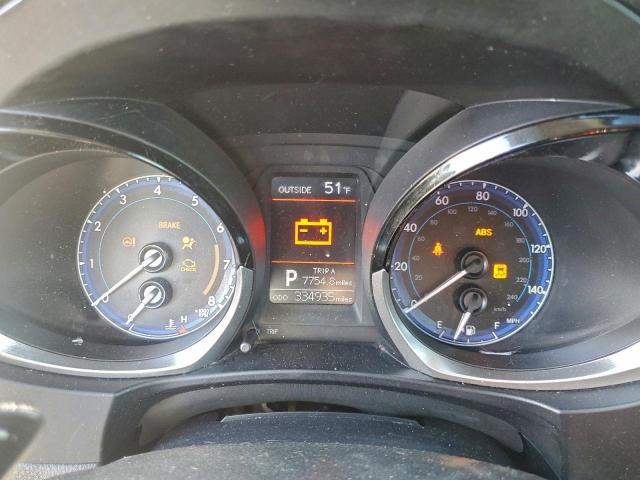 Toyota Corolla L Image 2