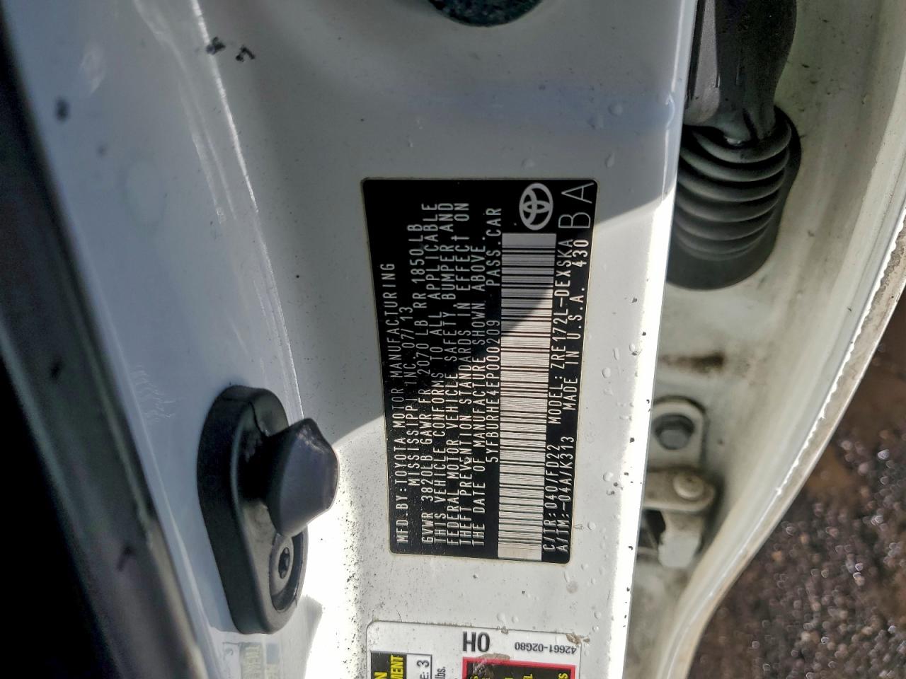 Toyota Corolla L Image 11