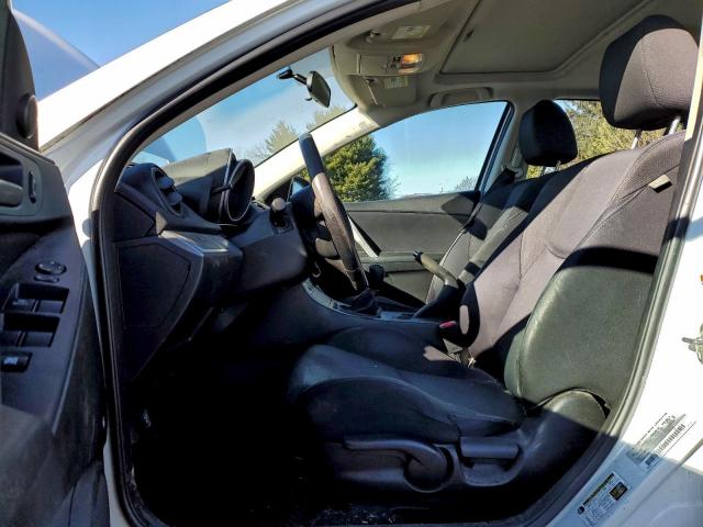 Mazda Mazda3 S Image 10