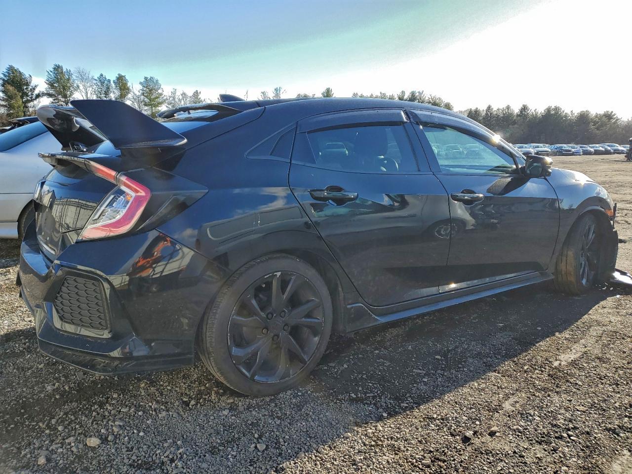 Honda Civic Sport Touring Image 6