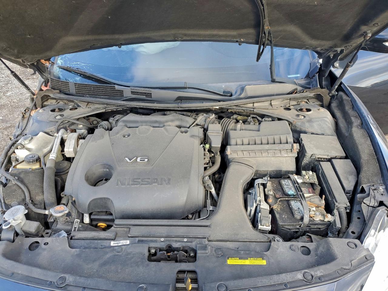 Nissan Maxima 3.5s Image 12