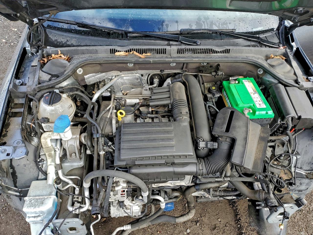 Volkswagen Jetta S Image 9