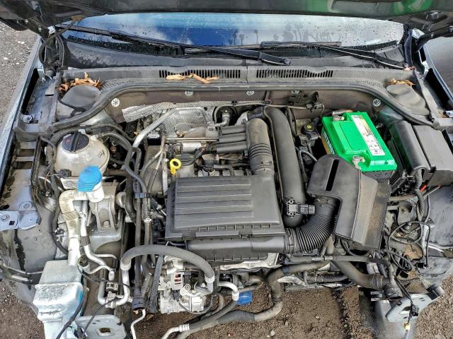 Volkswagen Jetta S Image 9