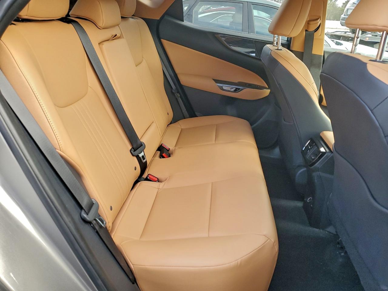 Lexus NX 350 Image 10