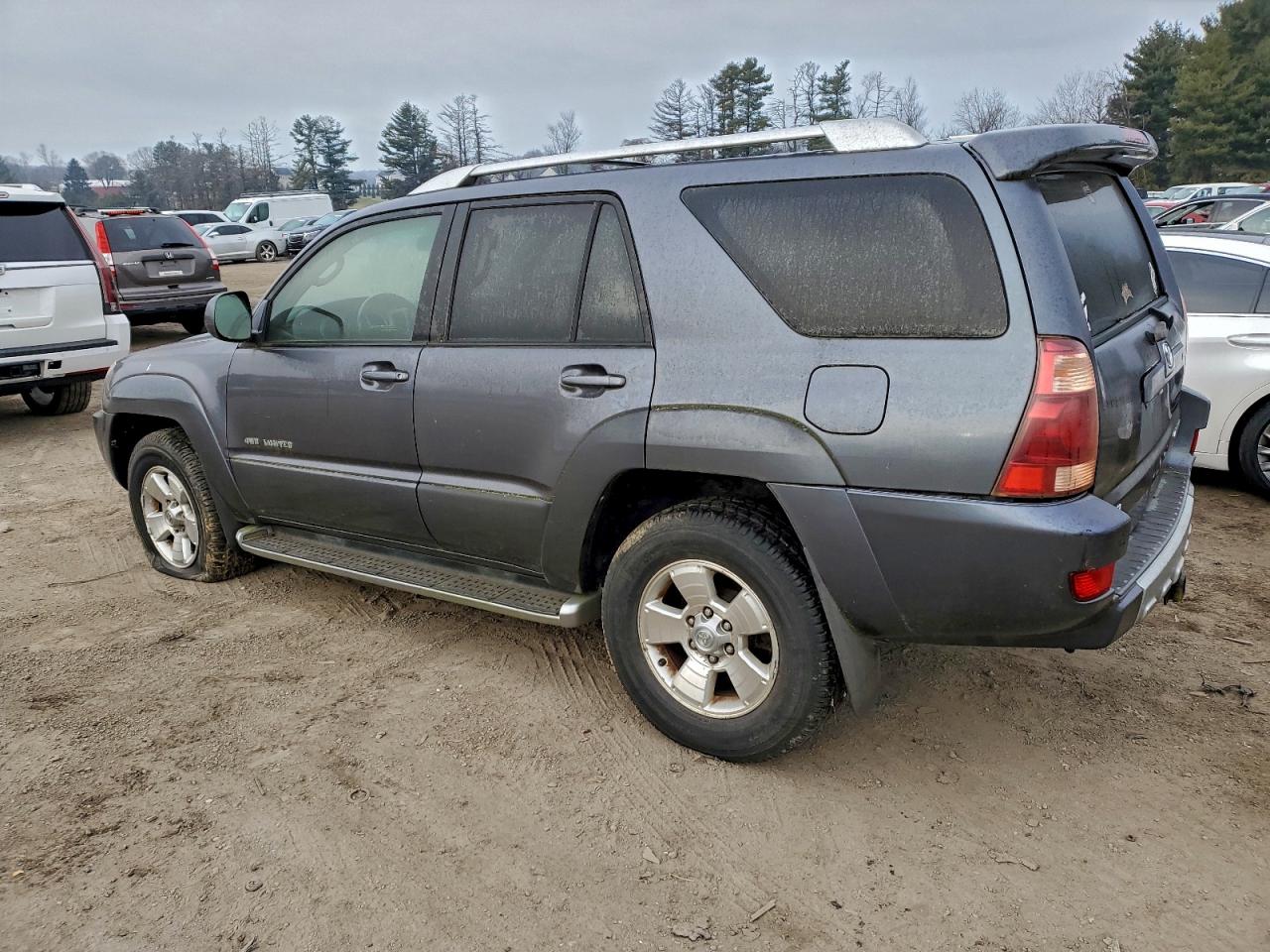 Toyota 4Runner Limited Image 6