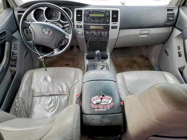 Toyota 4Runner Limited Image 10