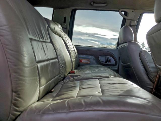 Chevrolet Tahoe K1500 Image 12