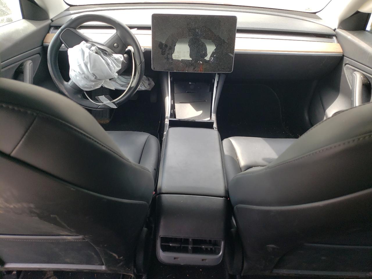 Tesla Model 3 Image 7