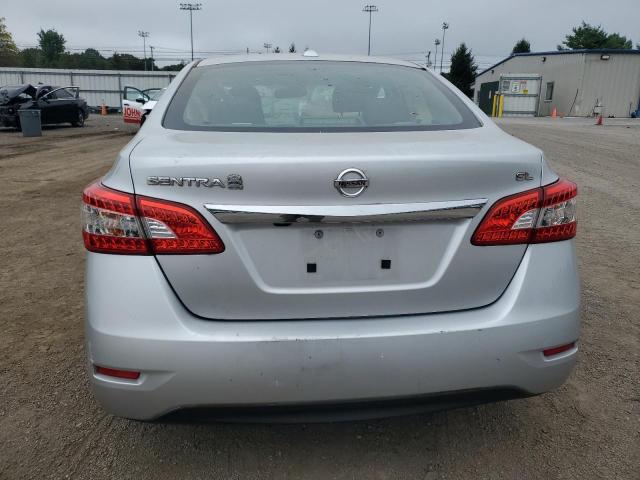 Nissan Sentra S Image 5