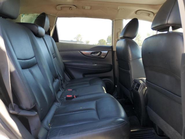 Nissan Rogue S Image 5