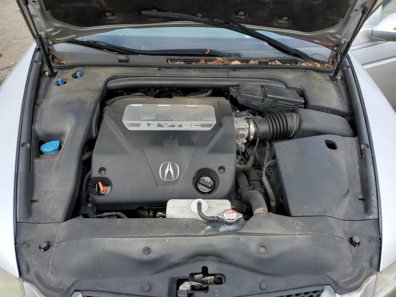 Acura TL Image 3
