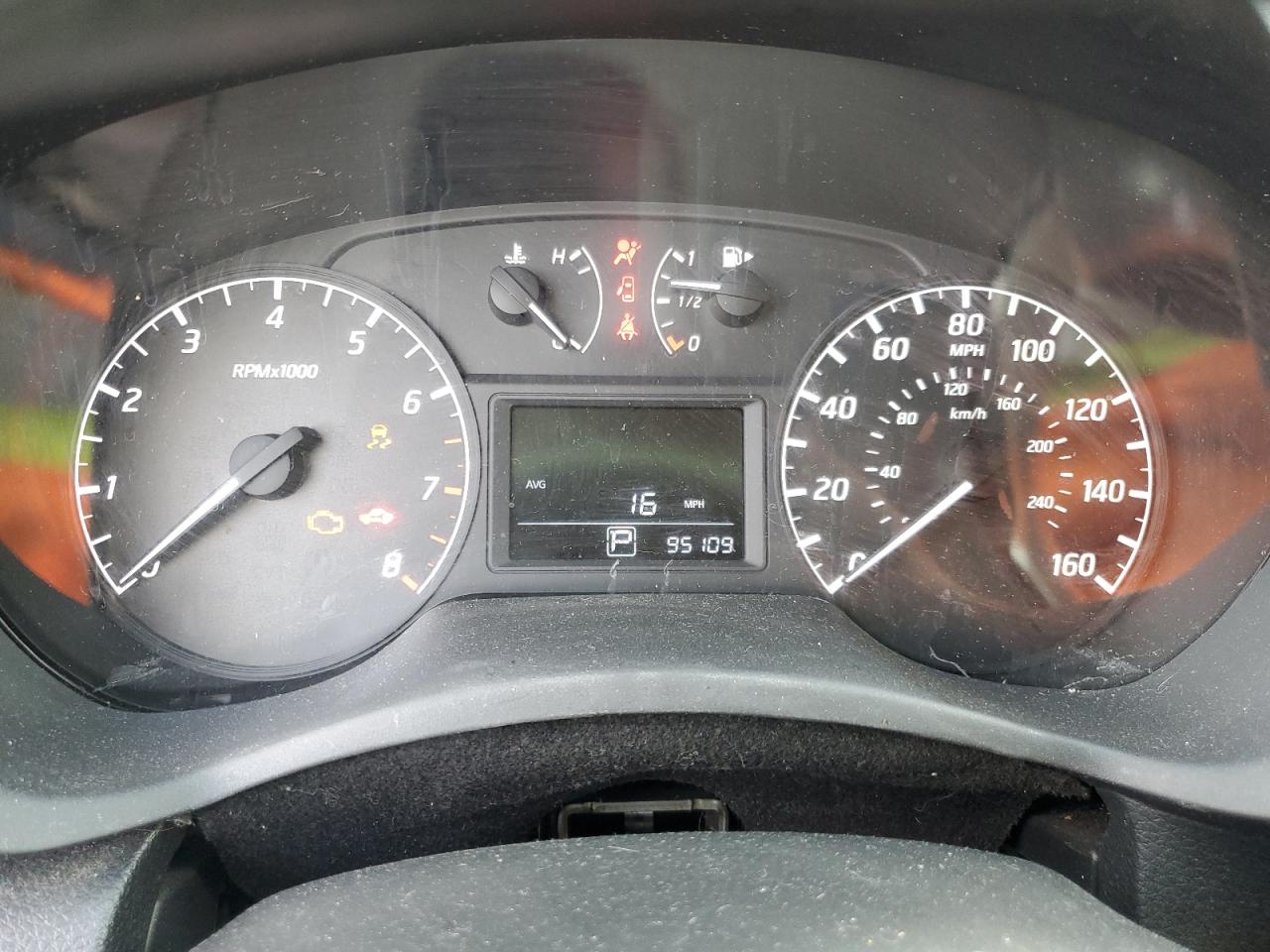 Nissan Sentra S Image 2