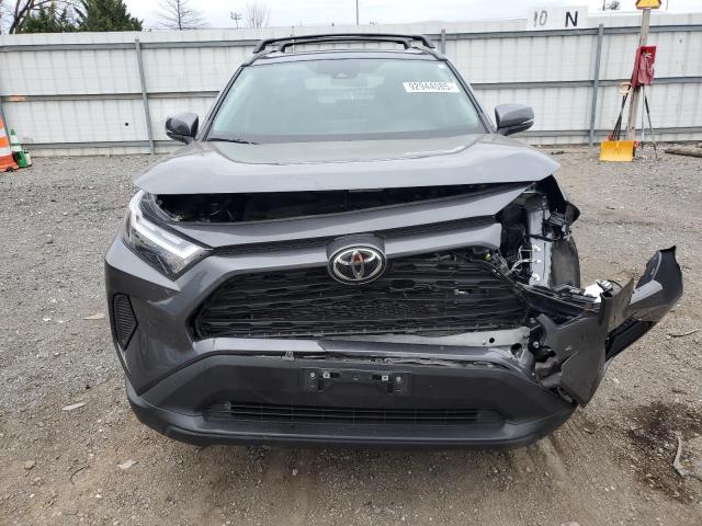 Toyota RAV4 Xle Image 10