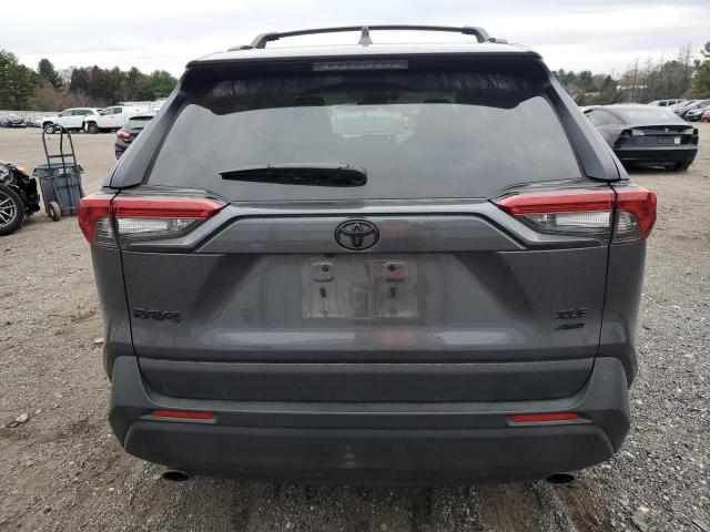 Toyota RAV4 Xle Image 3
