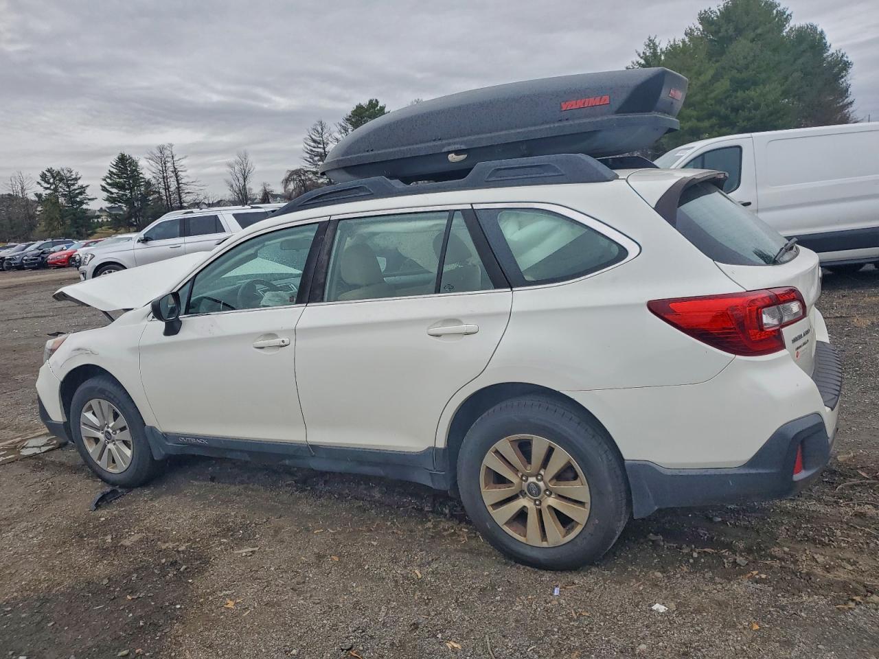 Subaru Outback 2.5i Image 2