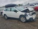 Subaru Outback 2.5i Image 6