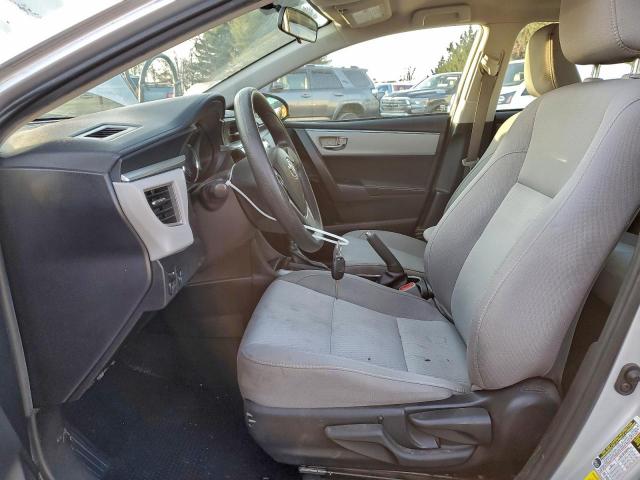 Toyota Corolla L Image 6