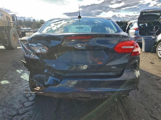 Ford Focus Se Image 8