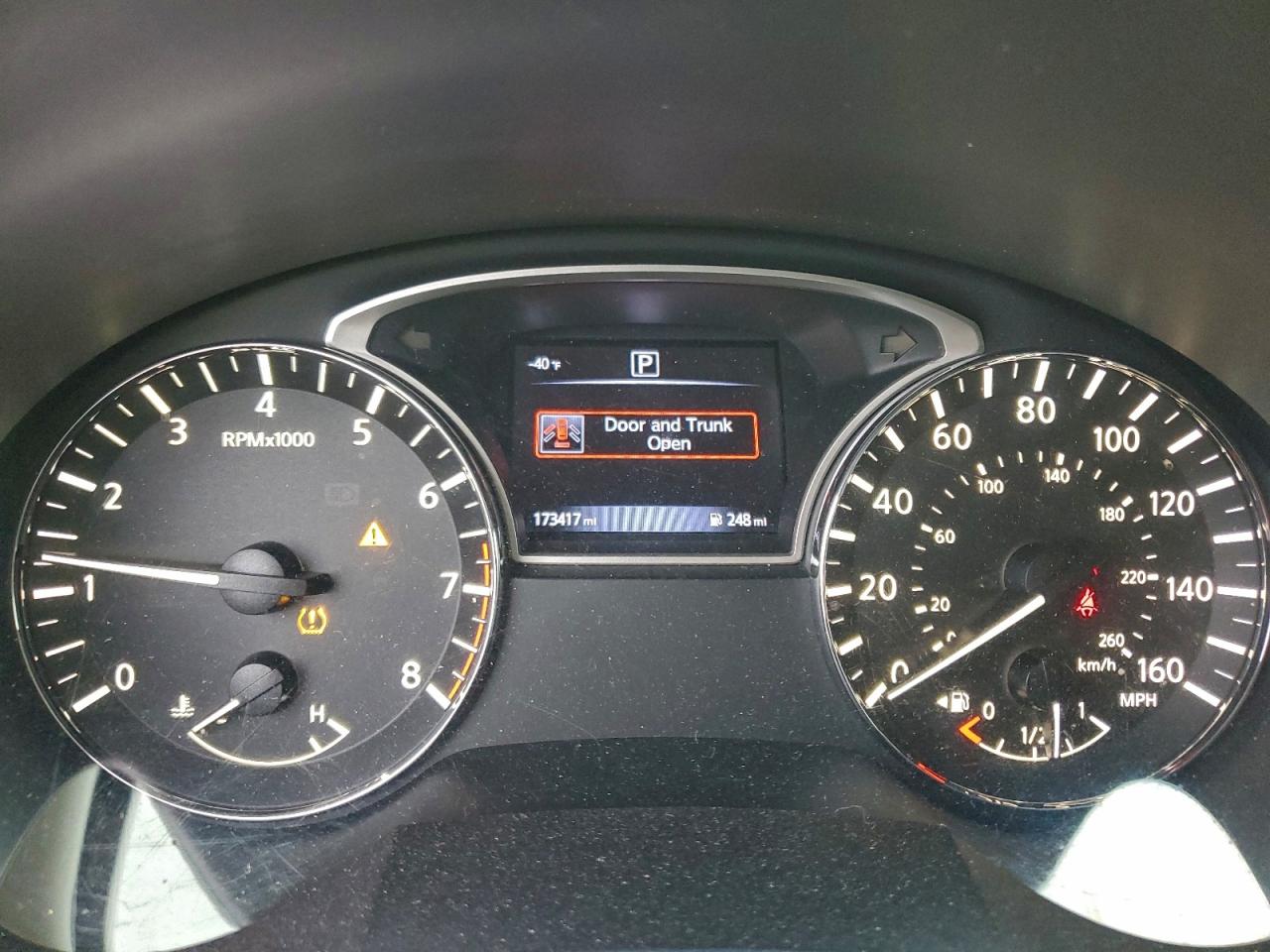 Nissan Altima 2.5 Image 2