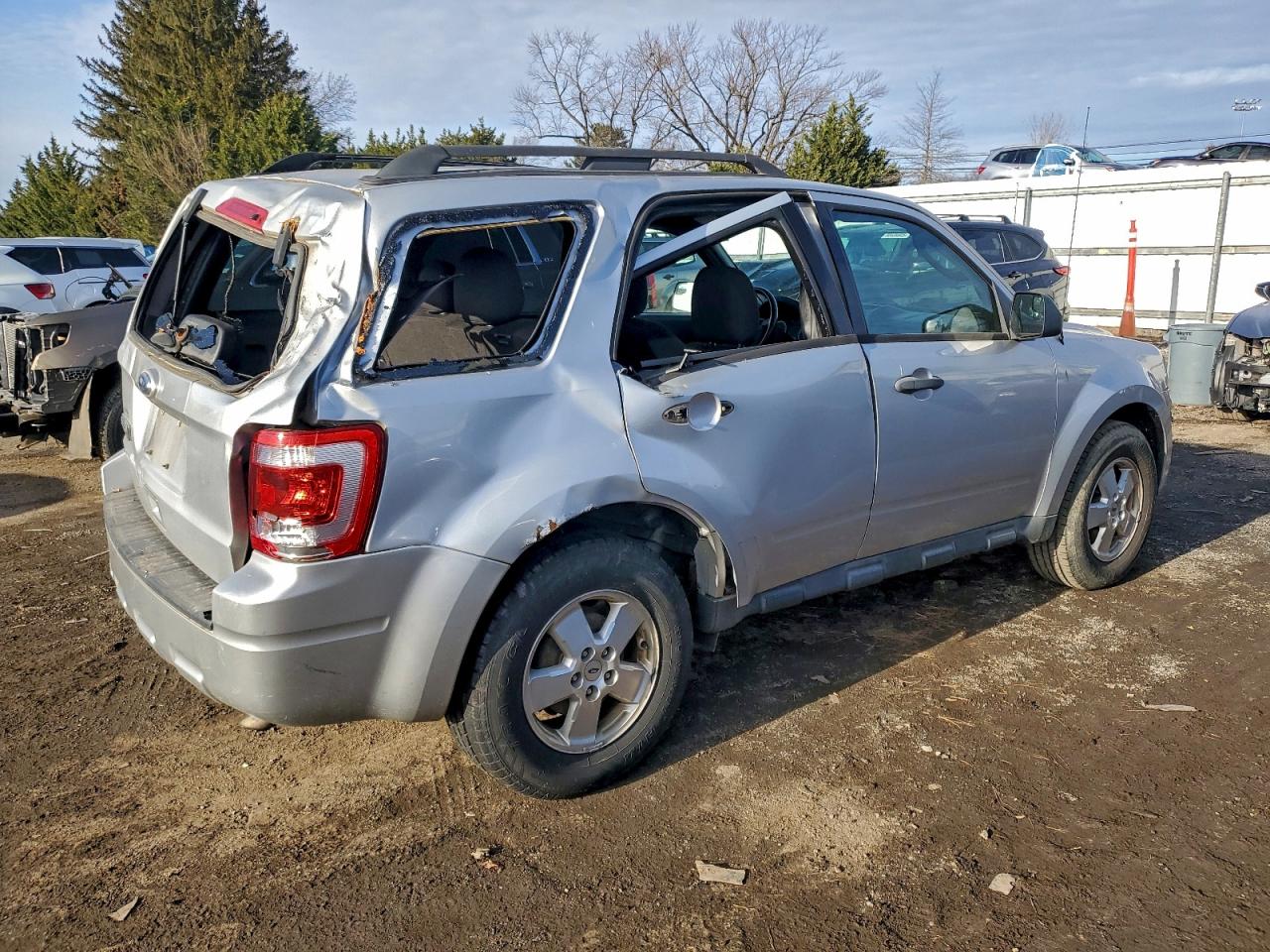 Ford Escape Xlt Image 8