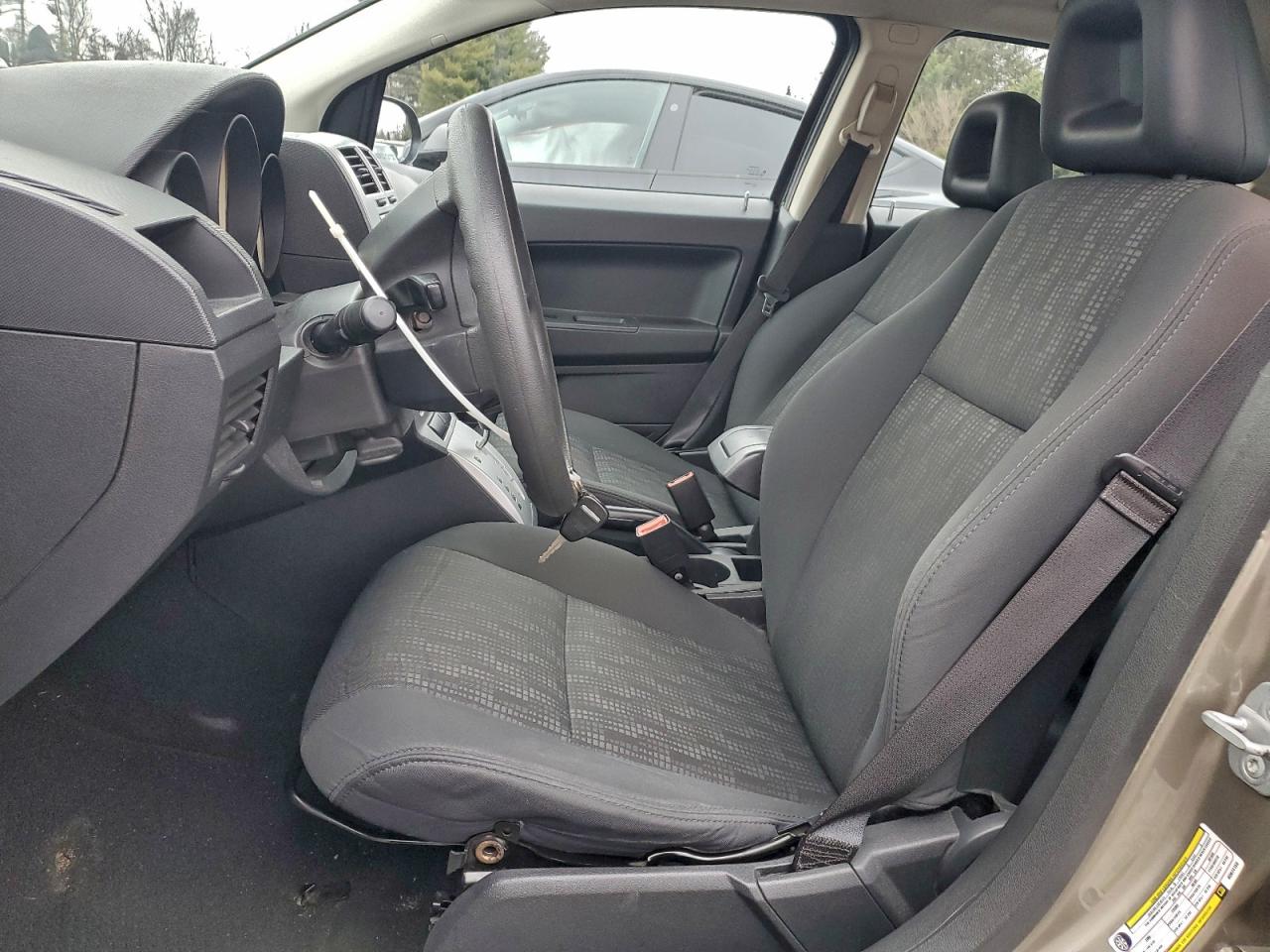 Dodge Caliber Image 2