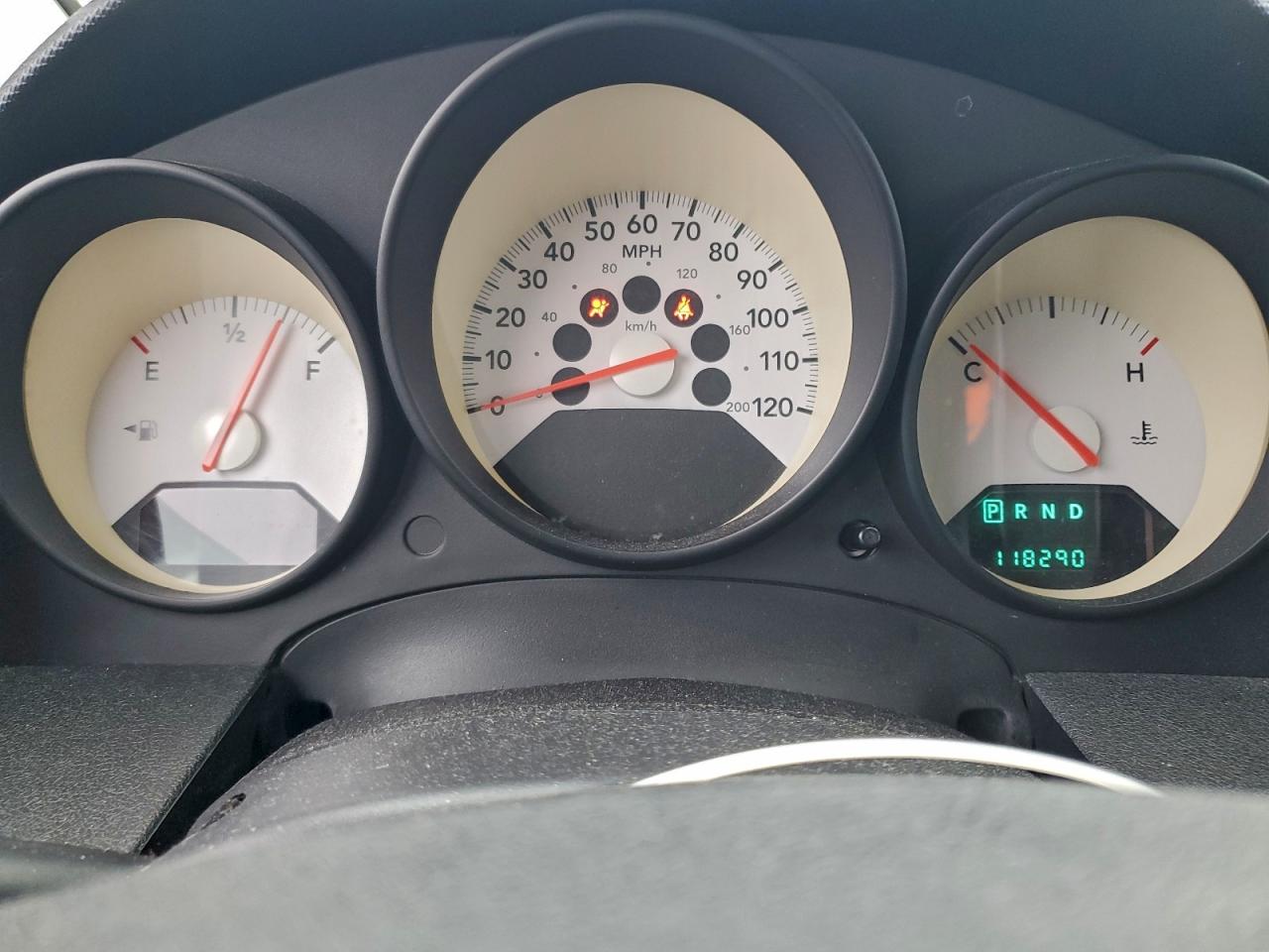 Dodge Caliber Image 9