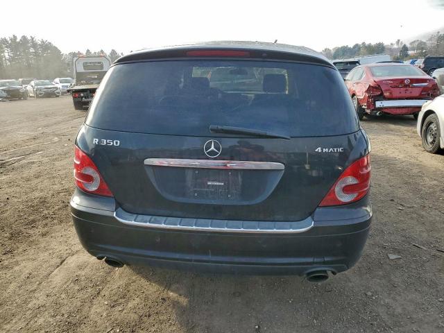 Mercedes-Benz R-Class 350 Image 9