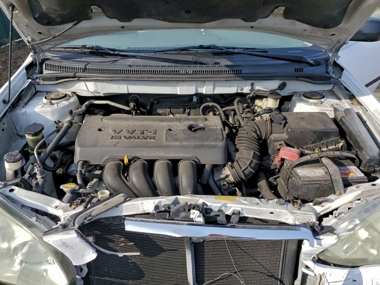 Toyota Corolla Ce Image 10