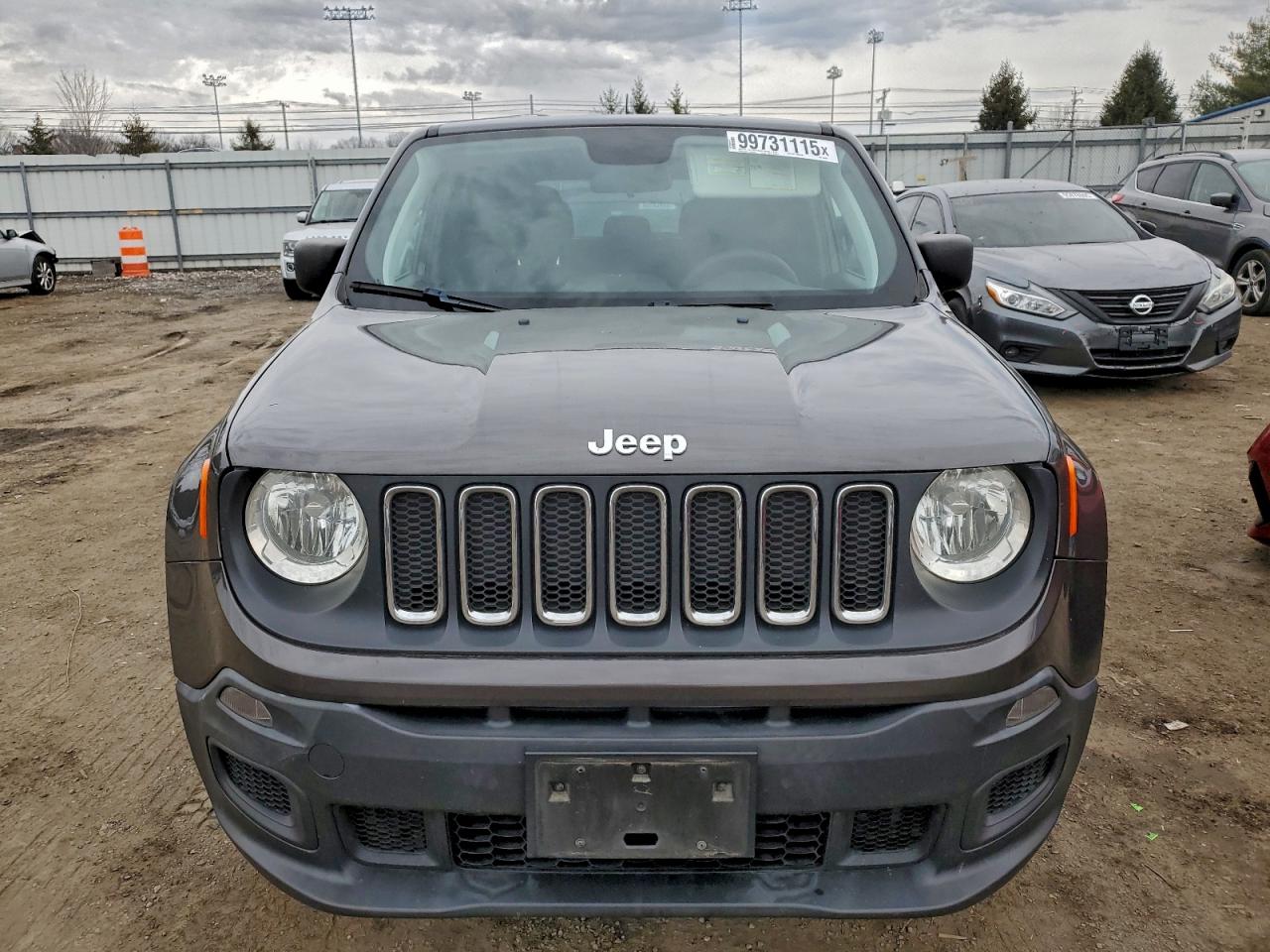 Jeep Renegade Sport Image 3