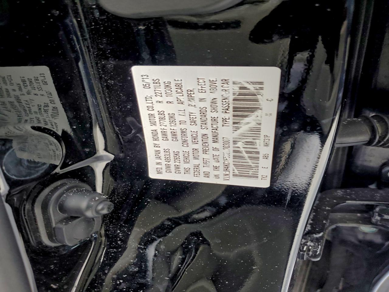 Acura RLX Tech Image 12