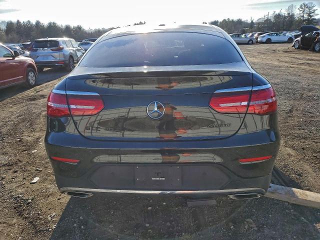 Mercedes-Benz GLC 300 4matic Image 5